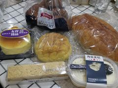 -秋田满满烘焙店