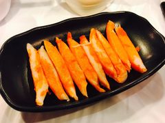 蟹柳-鲜入围煮花胶鸡海鲜火锅