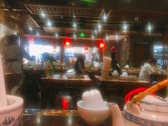 -张氏宽窄巷成都名小吃(茂业百货华强北店)