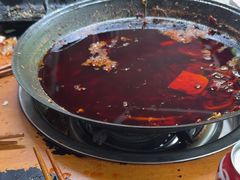 -黄潇洒老火锅(九眼桥宏济巷店)