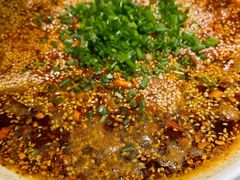 -麻六记(凤凰汇店)