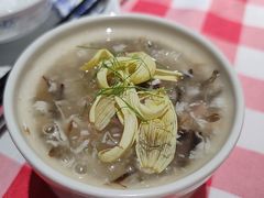 -龙桥私厨·姜花菊花过桥鱼·顺德菜(容桂店)