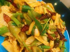 -瑞杰烧烤店·24小时营业(山东路店)