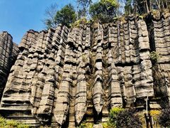 -梭布垭石林景区