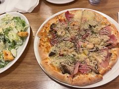 -城市大道红炉披萨烘焙坊