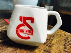-HIGH FIVE哈福手工汉堡(桂林路店)