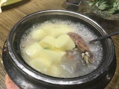 -宝燕海货工场(长江国际店)