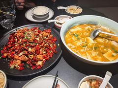 -麻六记(凤凰汇店)