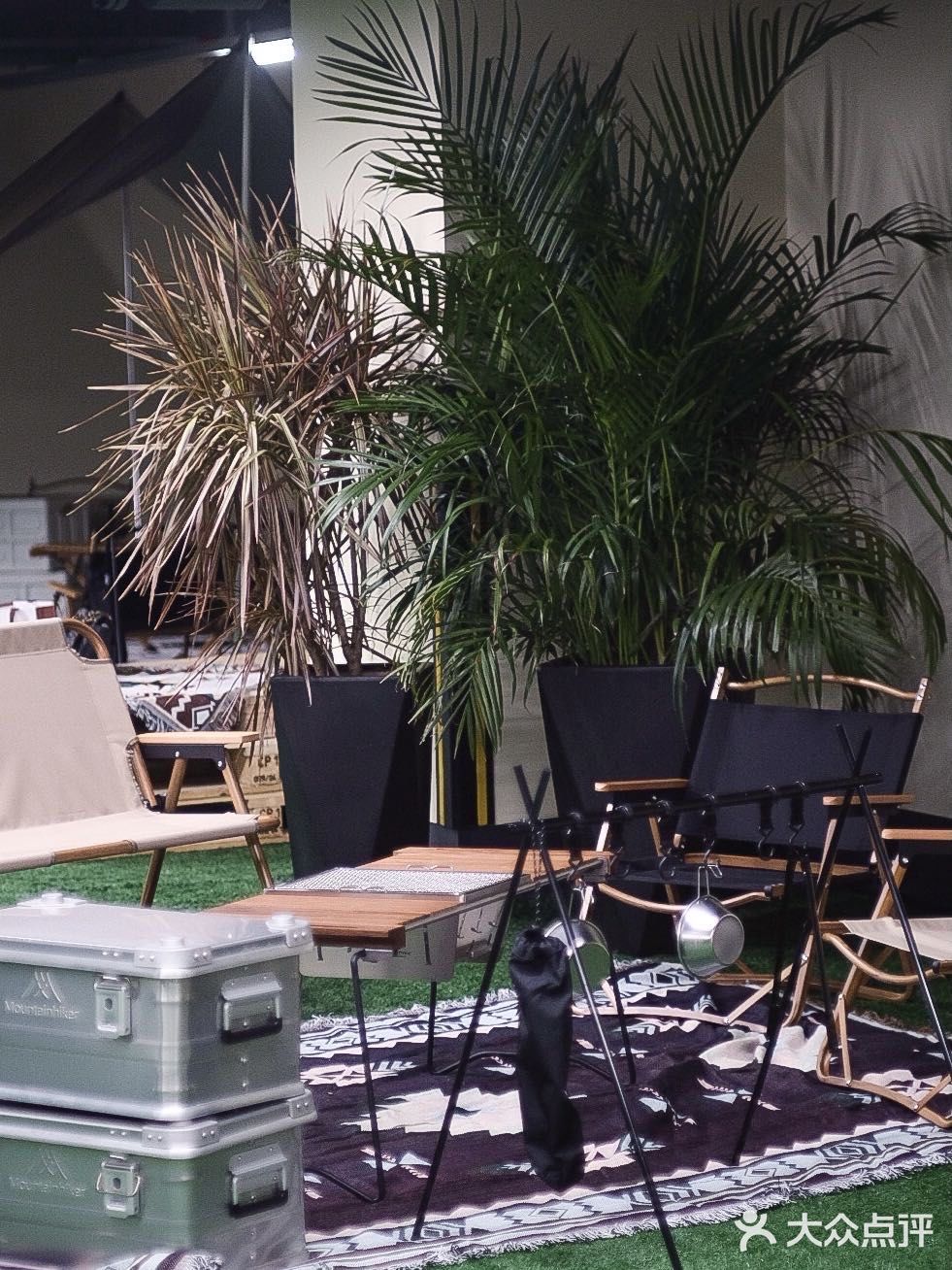 海岸城停车场颠覆露营⛺️新玩法- Night Camp