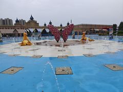 -泉城欧乐堡水上世界