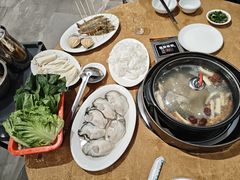 -濠轩阁特色生蚝火锅总店