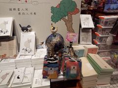 -西西弗书店&矢量咖啡(凯德晶萃广场店)