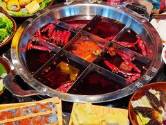 -憨孃孃·重庆老火锅(红山黑金店)
