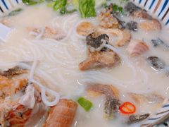 -鲜越鲜鱼粉(财富购物中心店)