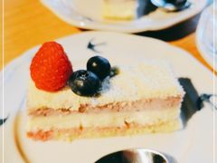 -Catch Bagel(芳草地店)