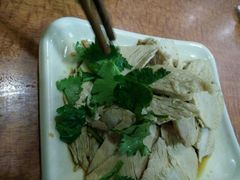 -亮亮面馆(经六路店)