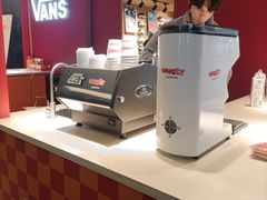 -VANS(三里屯太古里店)