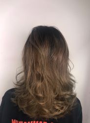 -意廊 Hair Salon