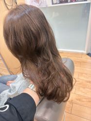 -首脑美发沙龙