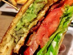 -The Habit Burger Grill 哈比特汉堡(复兴soho店)