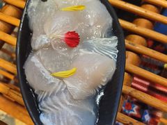 -老牌坊云南鱼豆花火锅(爱建店)
