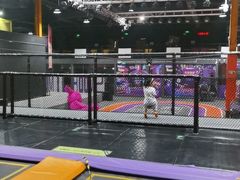 -Tenker Club弹刻极限主题公园 · 蹦床 · 团建 · 生日派对(大关店)