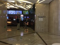 售票处-英皇UA电影城(瑞虹天地月亮湾)