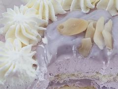 -蜜蜂小象·榴莲千层蛋糕(时代汇11栋店)