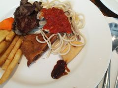 -昆山琶拉帝诗酒店·河畔咖啡厅Riverside Cafe