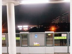 -浦江城市生活广场(江月路店)