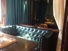 -洪迈足道(四公里店)