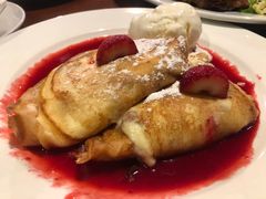 -Pancakes on the rocks(Darling Harbour)