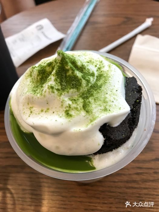 星巴克蛋糕抹茶拿铁图片 - 第1张