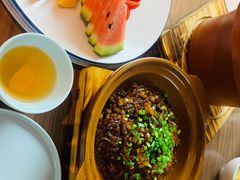 -有红鸡毛店·川菜(建设路店)