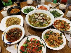 -湘缘道客•湘缘饭店·25年湘菜馆(古墩路店)