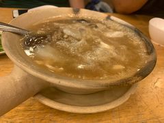 -J Daeng Seafood