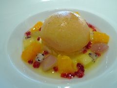 传统萨卡帕朗姆酒浸巴巴蛋糕-Le Comptoir de Pierre Gagnaire