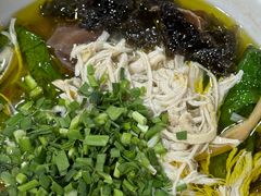 生包鸡汁米线-越洋肖氏老米线(杨家坪店)