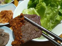 -唯成•韩国炭火烤肉 유성고기