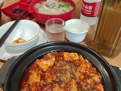 -张太婆老妈蹄花川菜馆·中华餐饮老字号(望平街店)