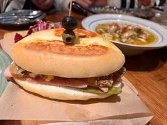 意式火腿炸鸡三明治-Devils’ Brewery小恶魔精酿啤酒(泛海美式熏肉店)