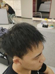 点击看大图 -川和潮人漂色·烫染·接发