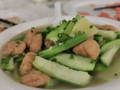 -辉记虾塘海鲜农庄