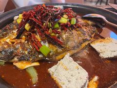-探鱼·鲜青椒爽麻烤鱼(银泰城店)