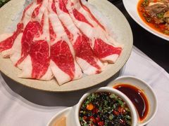 -红鼎豆捞·非遗鲍皇汤火锅(宝丰路店)