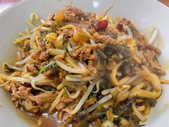 牛肉面-里兆打面馆