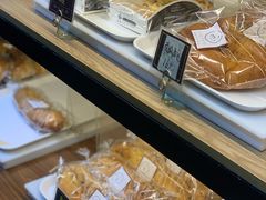 -韩国利尔面包(桂林路店)