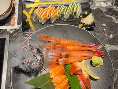 -牛YO寿喜烧·铁板烧和牛火锅自助(市府恒隆店)