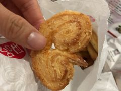 蝴蝶酥-哈氏·上海哈尔滨食品厂(五角场万达广场店)