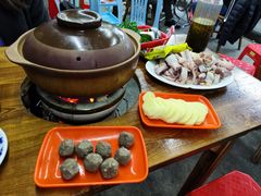 -广味炭炉鸡煲(宝业路分店)
